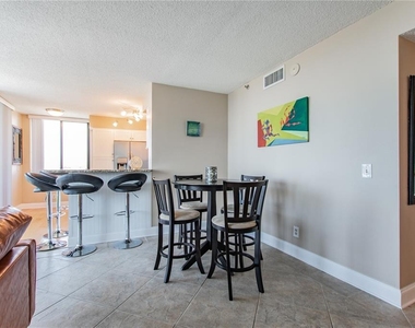 6322 Palma Del Mar Boulevard S - Photo Thumbnail 9