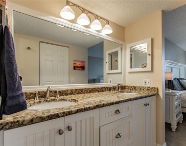 6322 Palma Del Mar Boulevard S - Photo Thumbnail 19