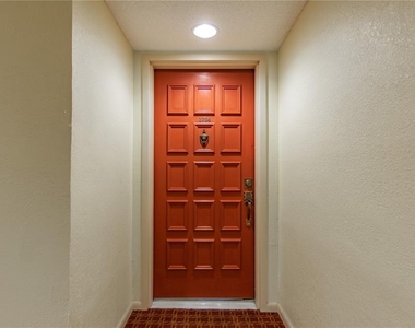 6322 Palma Del Mar Boulevard S - Photo Thumbnail 2