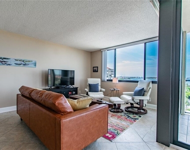 6322 Palma Del Mar Boulevard S - Photo Thumbnail 12