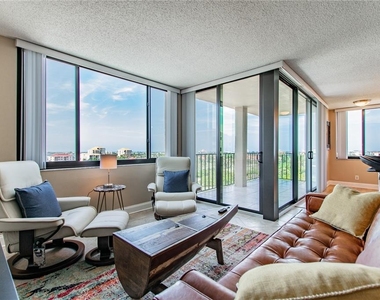 6322 Palma Del Mar Boulevard S - Photo Thumbnail 13