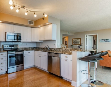 6322 Palma Del Mar Boulevard S - Photo Thumbnail 3