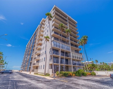 5396 Gulf Boulevard - Photo Thumbnail 2