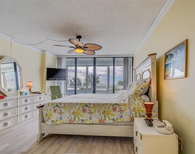 17900 Gulf Boulevard - Photo Thumbnail 5