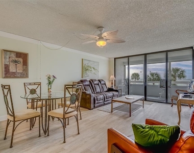 17900 Gulf Boulevard - Photo Thumbnail 2