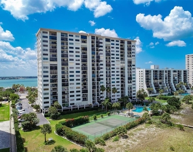 1230 Gulf Boulevard - Photo Thumbnail 31