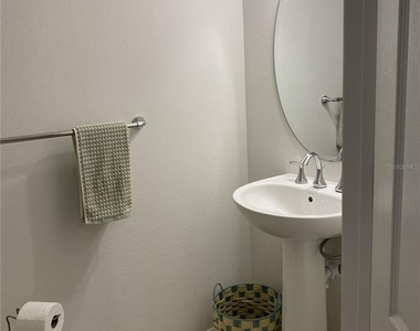 8443 Canyon Creek Trail - Photo Thumbnail 22