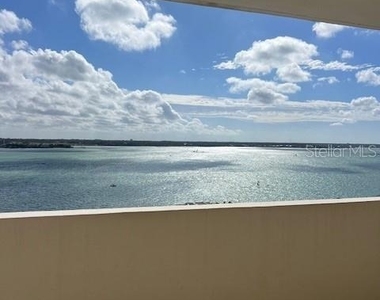 1230 Gulf Boulevard - Photo Thumbnail 5