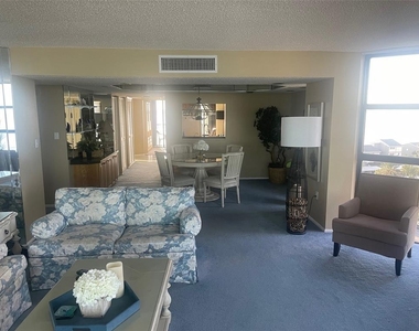 1290 Gulf Boulevard - Photo Thumbnail 13