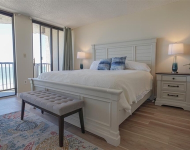 1290 Gulf Boulevard - Photo Thumbnail 21
