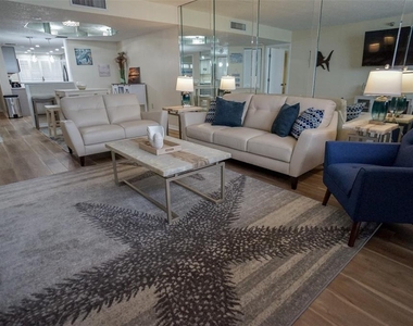 1290 Gulf Boulevard - Photo Thumbnail 14