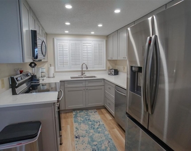 1290 Gulf Boulevard - Photo Thumbnail 17