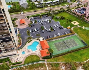 1290 Gulf Boulevard - Photo Thumbnail 3