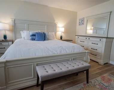 1290 Gulf Boulevard - Photo Thumbnail 22