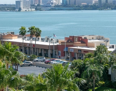 1290 Gulf Boulevard - Photo Thumbnail 35