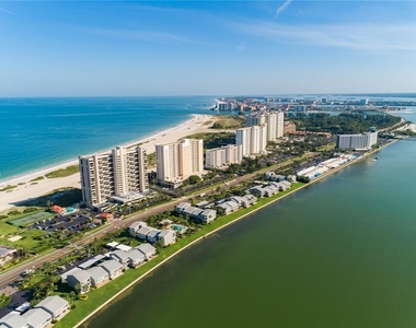 1290 Gulf Boulevard - Photo Thumbnail 32