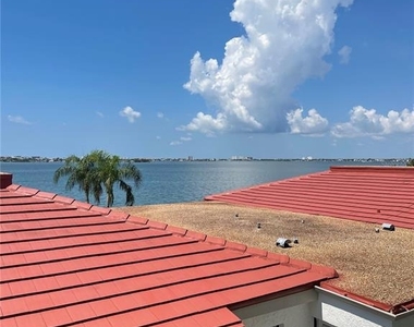 6211 Sun Boulevard - Photo Thumbnail 21