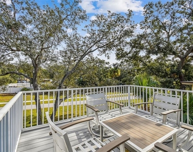 1523 Bayshore Boulevard - Photo Thumbnail 26