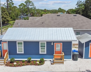 602 1/2 Skinner Boulevard - Photo Thumbnail 1