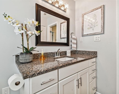 1523 Bayshore Boulevard - Photo Thumbnail 18