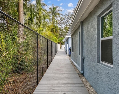 1523 Bayshore Boulevard - Photo Thumbnail 28