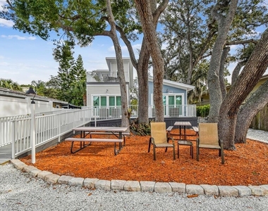 1523 Bayshore Boulevard - Photo Thumbnail 34