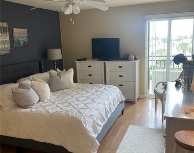 830 S Gulfview Boulevard - Photo Thumbnail 1