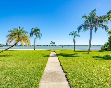 830 S Gulfview Boulevard - Photo Thumbnail 32