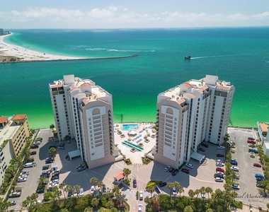 450 S Gulfview Boulevard - Photo Thumbnail 31