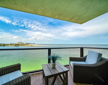 450 S Gulfview Boulevard - Photo Thumbnail 3