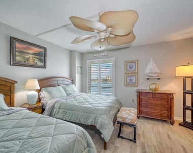 450 S Gulfview Boulevard - Photo Thumbnail 17