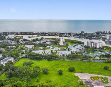 11730 Shipwatch Drive - Photo Thumbnail 28