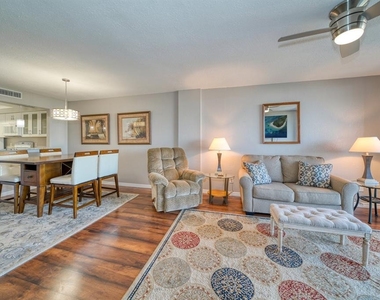 11730 Shipwatch Drive - Photo Thumbnail 3