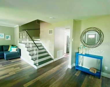 108 8th Street - Photo Thumbnail 4