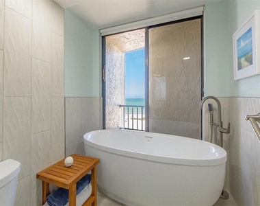 1290 Gulf Boulevard - Photo Thumbnail 18