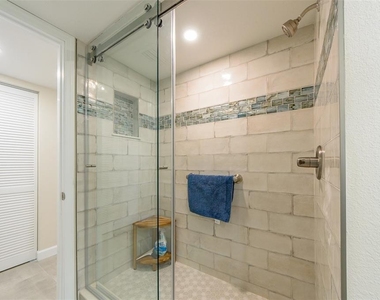1290 Gulf Boulevard - Photo Thumbnail 23
