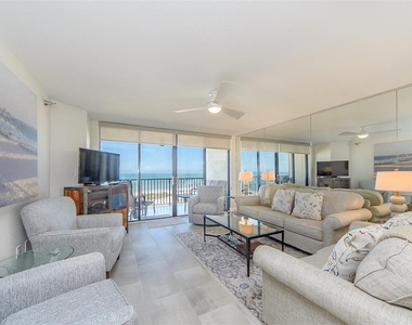 1290 Gulf Boulevard - Photo Thumbnail 10