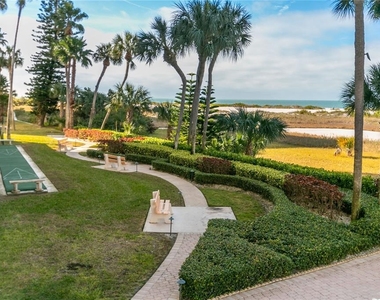 1270 Gulf Boulevard - Photo Thumbnail 37