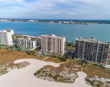 1270 Gulf Boulevard - Photo Thumbnail 38