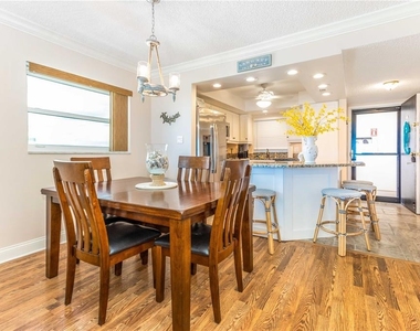 1270 Gulf Boulevard - Photo Thumbnail 7