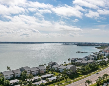 1270 Gulf Boulevard - Photo Thumbnail 42