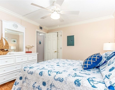 1270 Gulf Boulevard - Photo Thumbnail 17