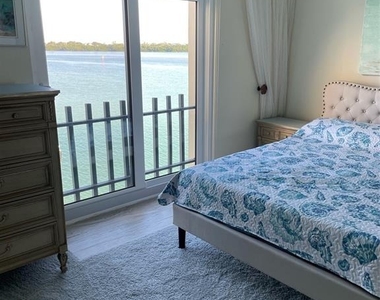 868 Bayway Boulevard - Photo Thumbnail 25