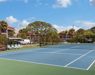 868 Bayway Boulevard - Photo Thumbnail 13