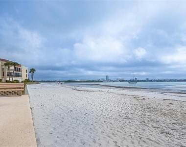 868 Bayway Boulevard - Photo Thumbnail 5