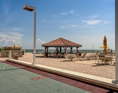 450 S Gulfview Boulevard - Photo Thumbnail 58