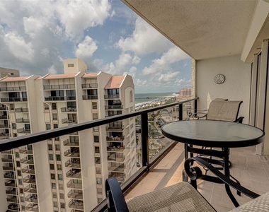 450 S Gulfview Boulevard - Photo Thumbnail 31