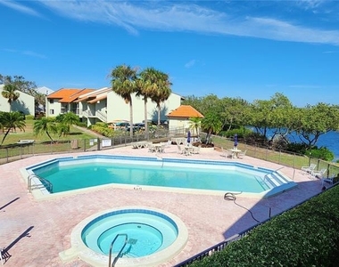 1515 Pinellas Bayway S - Photo Thumbnail 23