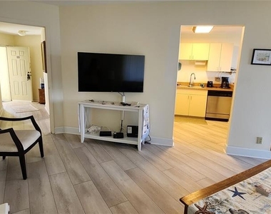 1515 Pinellas Bayway S - Photo Thumbnail 10