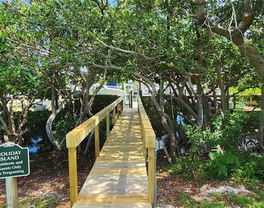 1515 Pinellas Bayway S - Photo Thumbnail 29